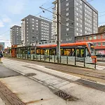 아파트 Quiet Area - Family Friendly - Sun Terrace 베르겐