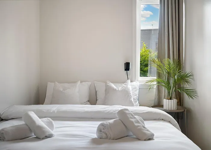 Quiet Area - Family Friendly - Sun Terrace * Bergen